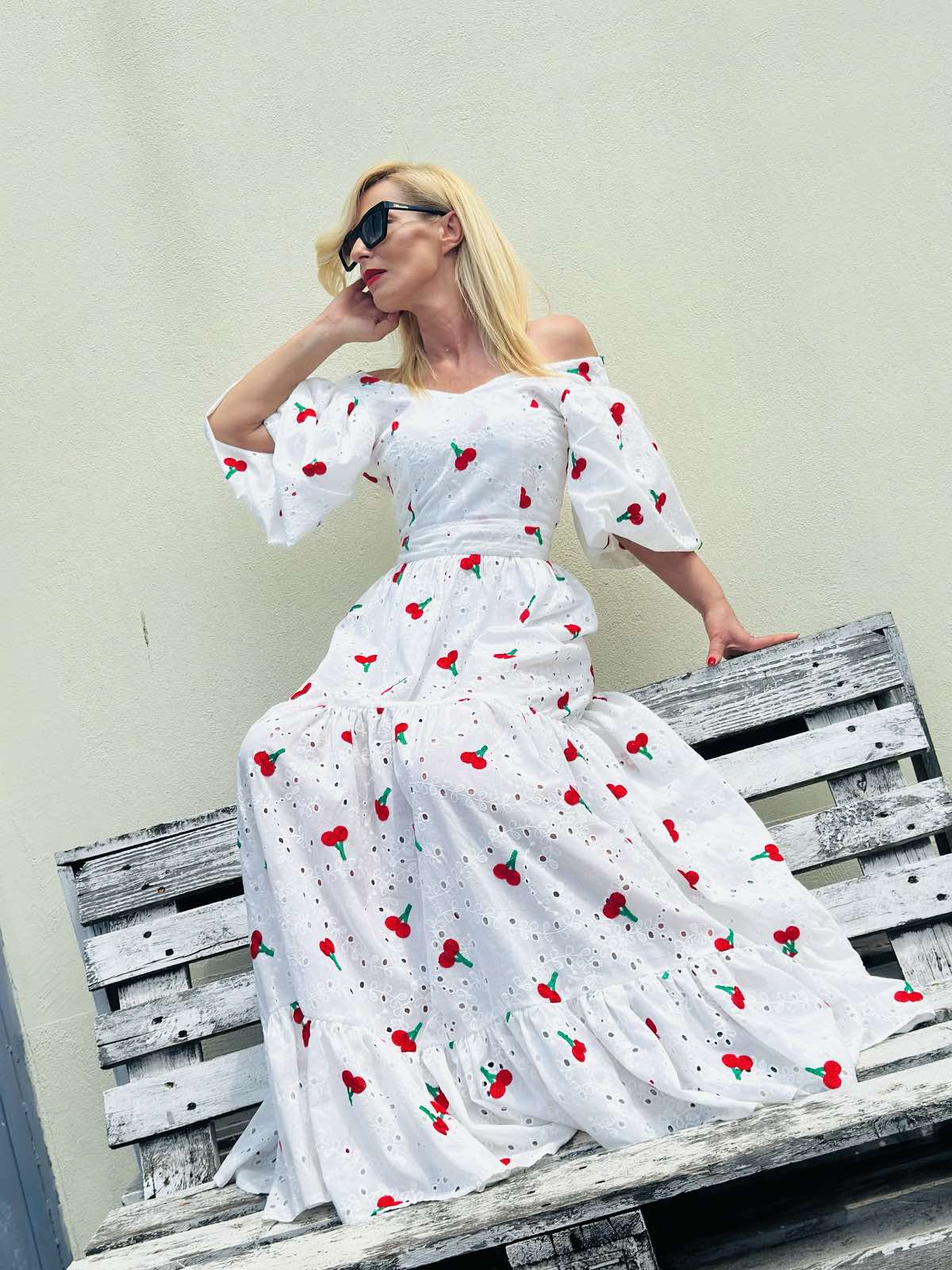 Cerise Étoile Рокля