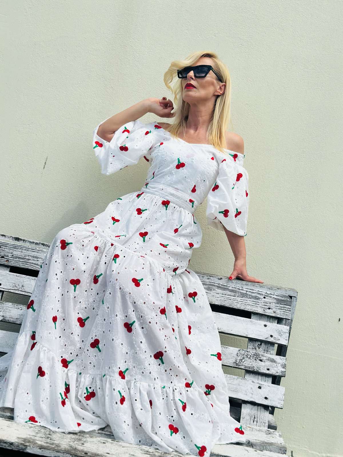 Cerise Étoile Рокля