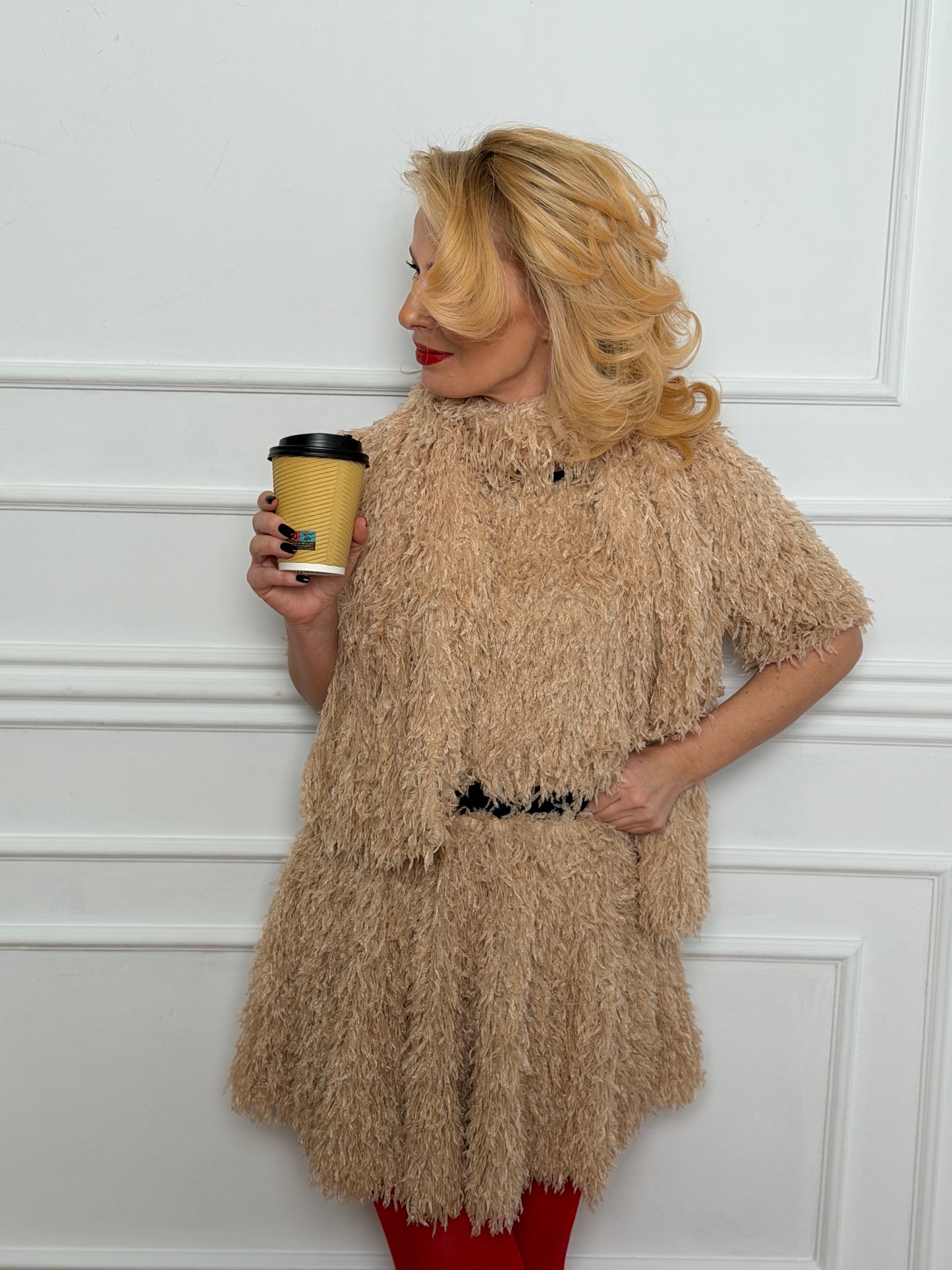 Бежова пола Nox