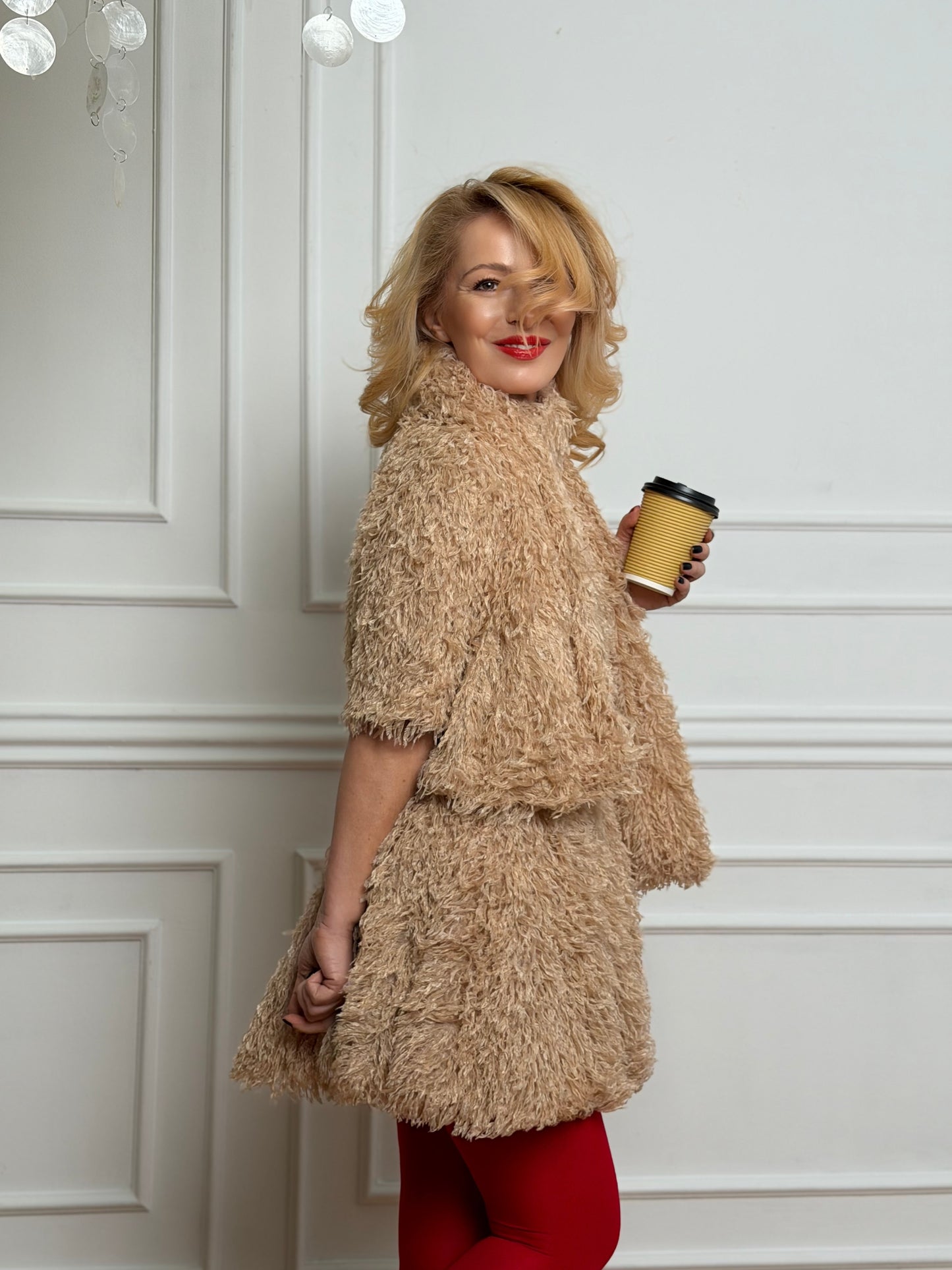 Бежова пола Nox