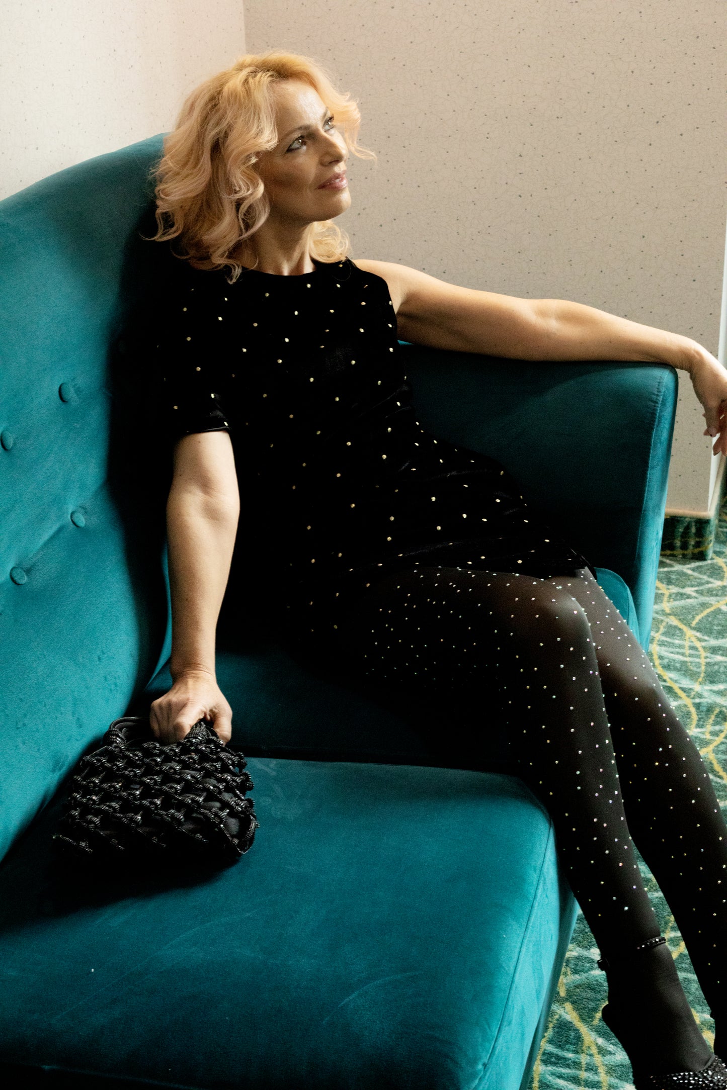 Black Elixir Рокля от кадифе